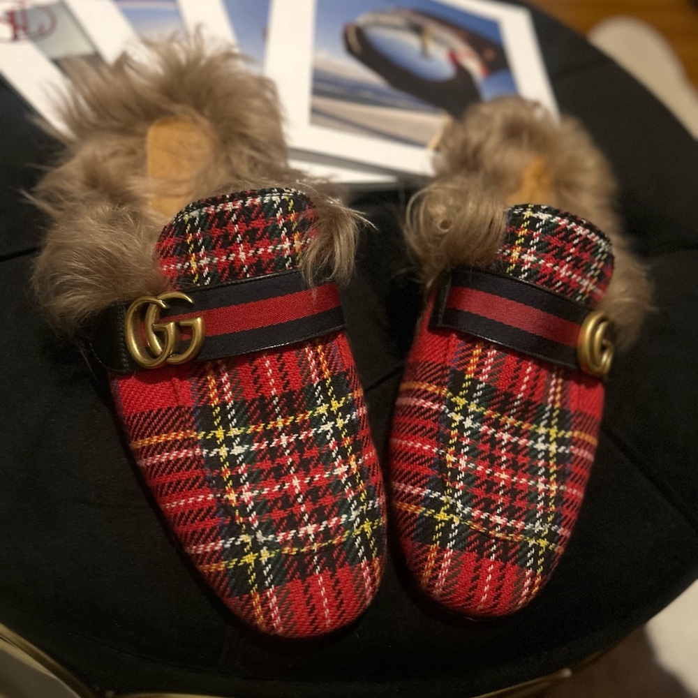 Gucci Kids Slippers in Red Tartan with Fur Trim